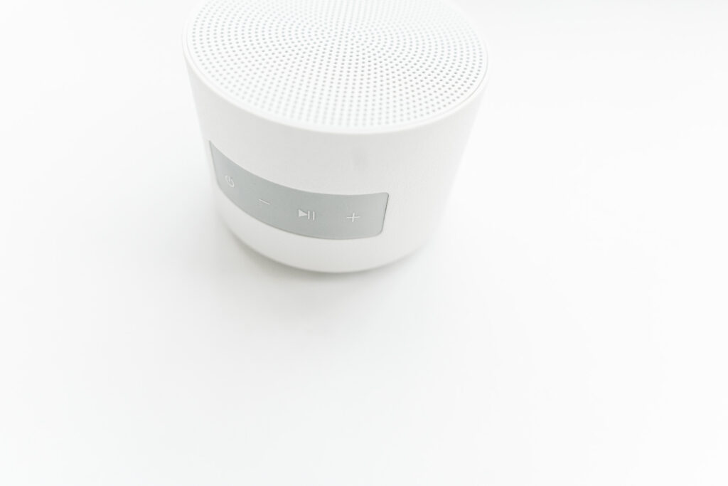 レビュー】CIO Portable Bath Speaker｜マグネットで壁にピタッ！お
